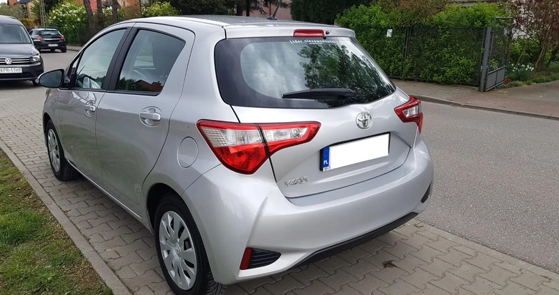 Toyota Yaris cena 53500 przebieg: 23000, rok produkcji 2018 z Proszowice małe 781